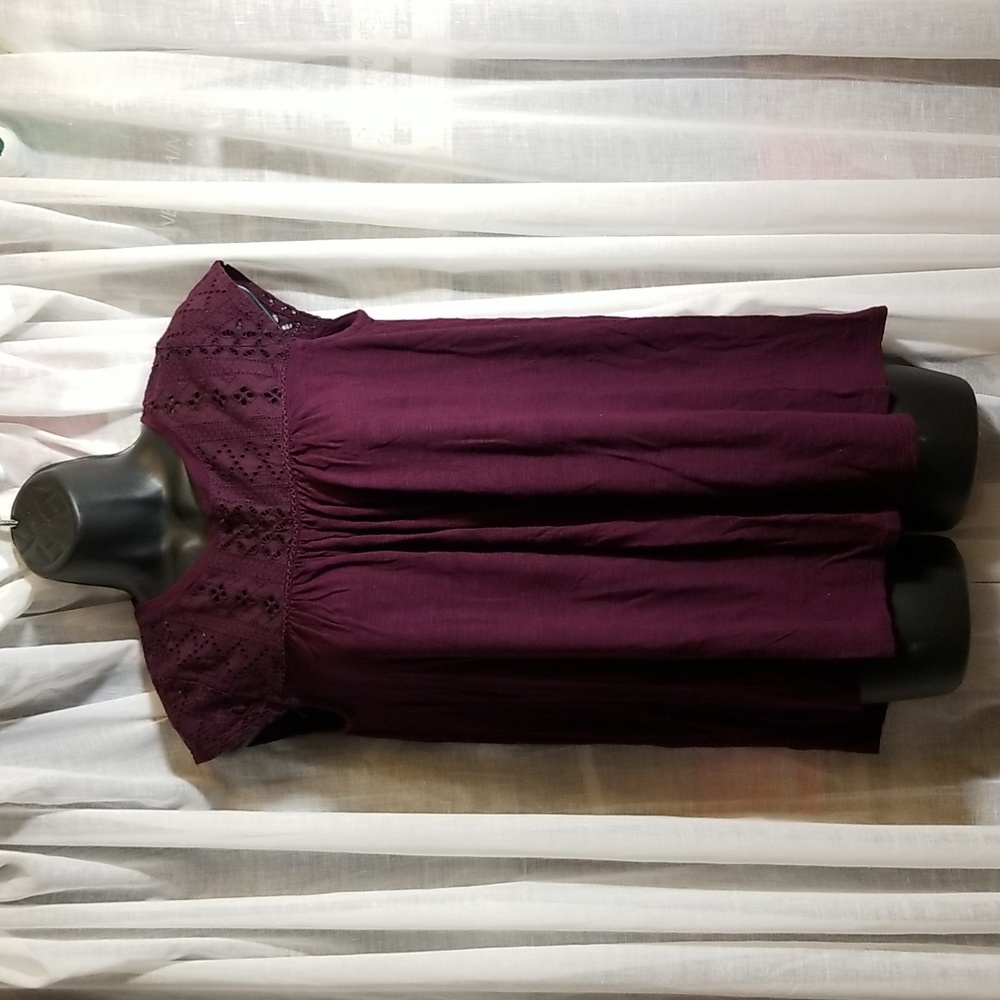 Sz S Purple Cap Sleeve knit Top